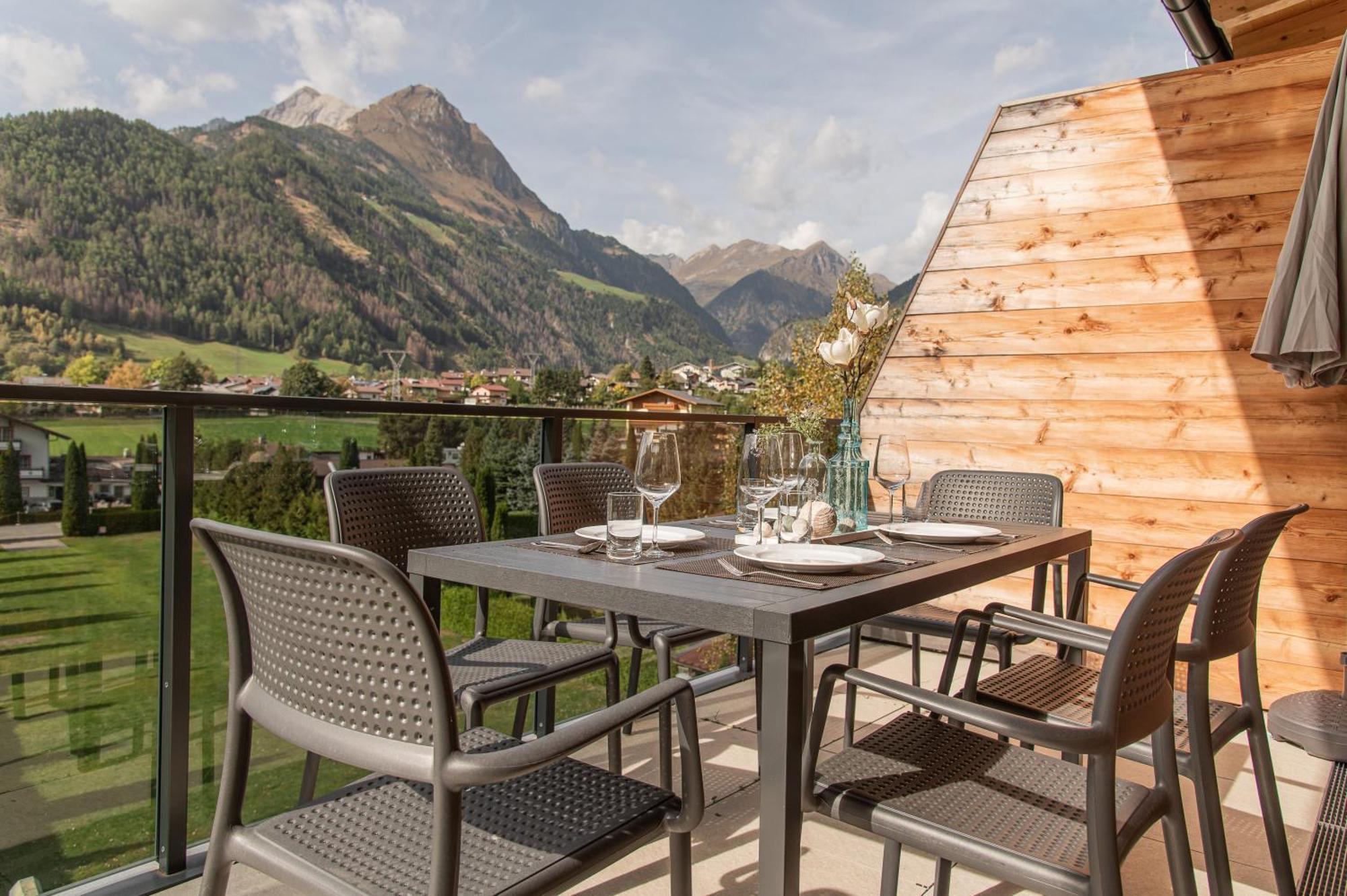 Alpenparks Montana Apartments Матрай-ин-Осттироль Экстерьер фото